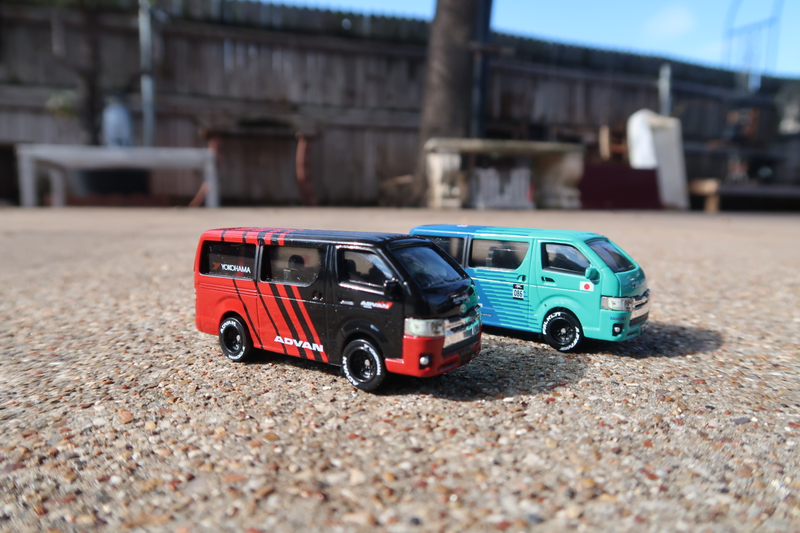 Illustration for article titled Supra Sunday...and two Vans